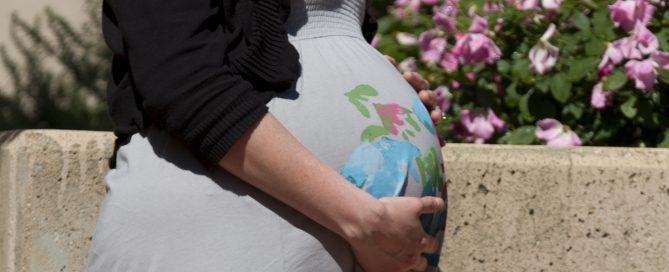 Women with pregnancy complication may have impaired heart function after delivery