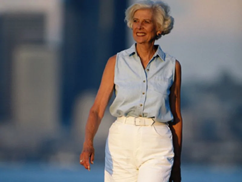 Lose Excess Pounds, Lower Breast Cancer Risk?