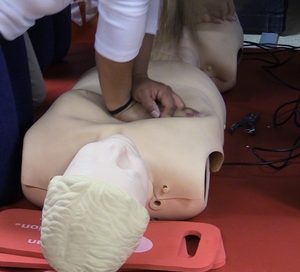 Compression-only CPR increases survival of out-of-hospital cardiac arrest