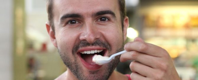 Yogurt Might Help Men Avoid Colon Cancer: Study