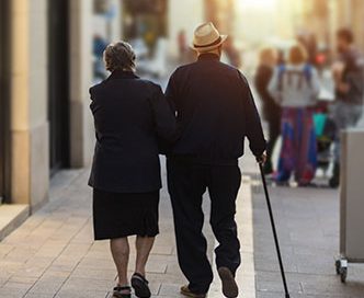 Ability to Stand and Walk Helps Identify High-Risk Elderly Adults After Heart Attack