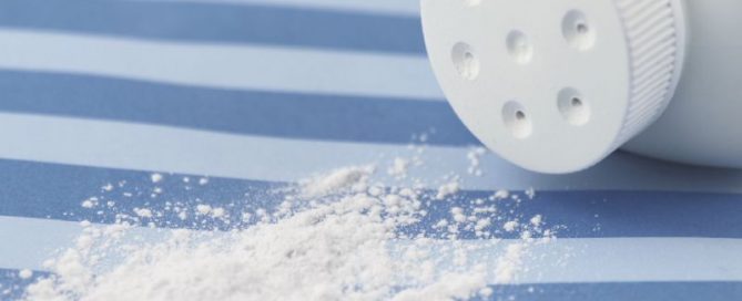 Study Links Asbestos in Talcum Powder to Deadly Cancer