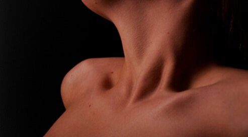 Could Too Much Light at Night Raise Your Odds for Thyroid Cancer?