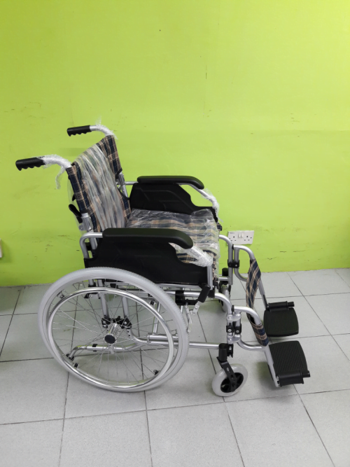 Light Weight Wheelchair QR 14' – R208LAP35/41/46