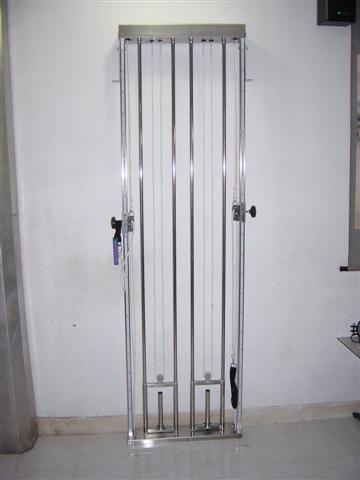 Double Pulley System With Stool