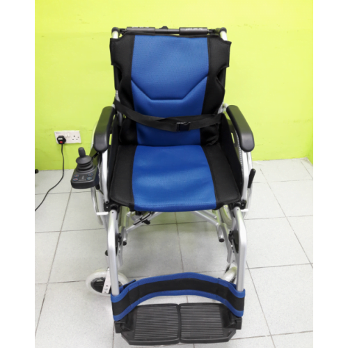 Lightweight Motorised Wheelchair – R102LAP